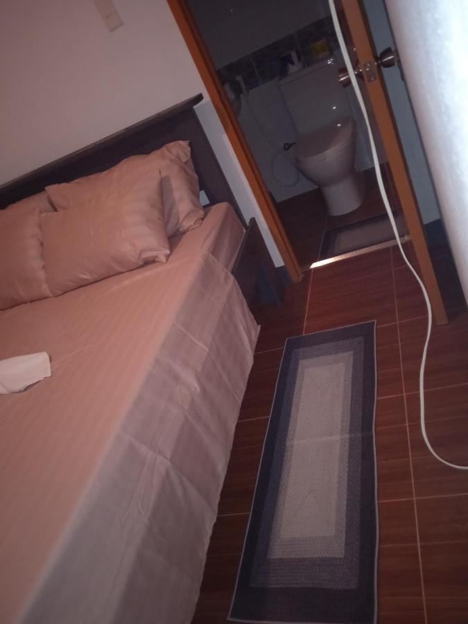 Sarah'S Garden Bnb & Spa Bed & Breakfast Clarin  Ngoại thất bức ảnh