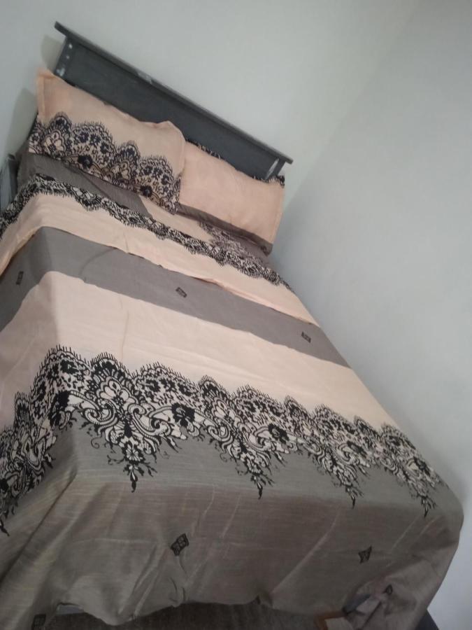 Sarah'S Garden Bnb & Spa Bed & Breakfast Clarin  Ngoại thất bức ảnh