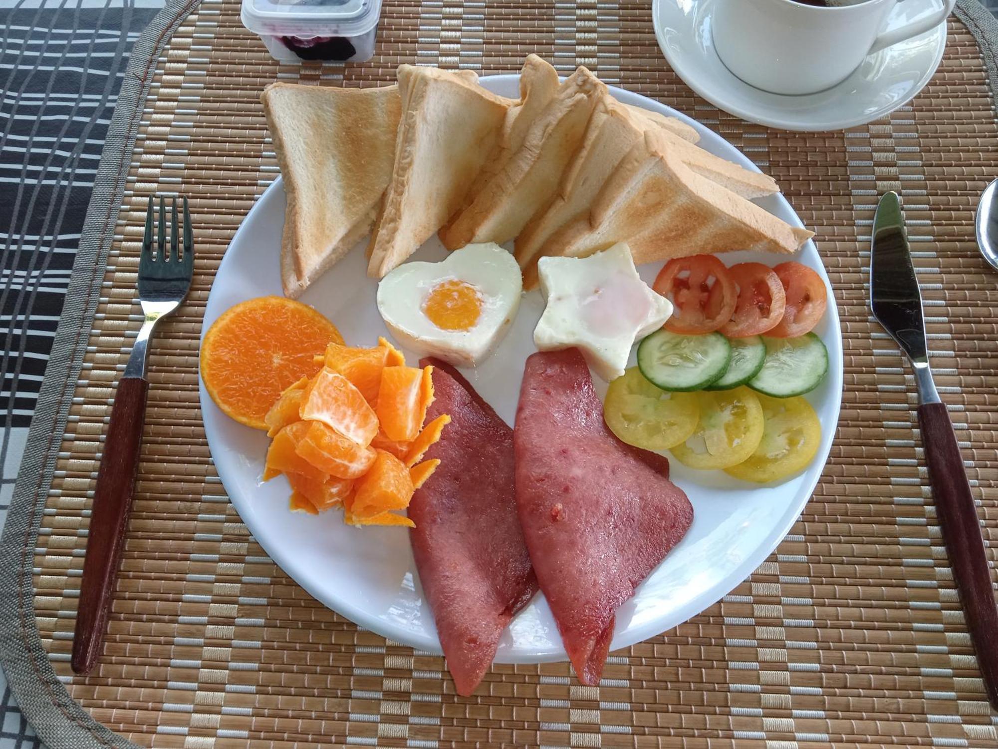 Sarah'S Garden Bnb & Spa Bed & Breakfast Clarin  Ngoại thất bức ảnh
