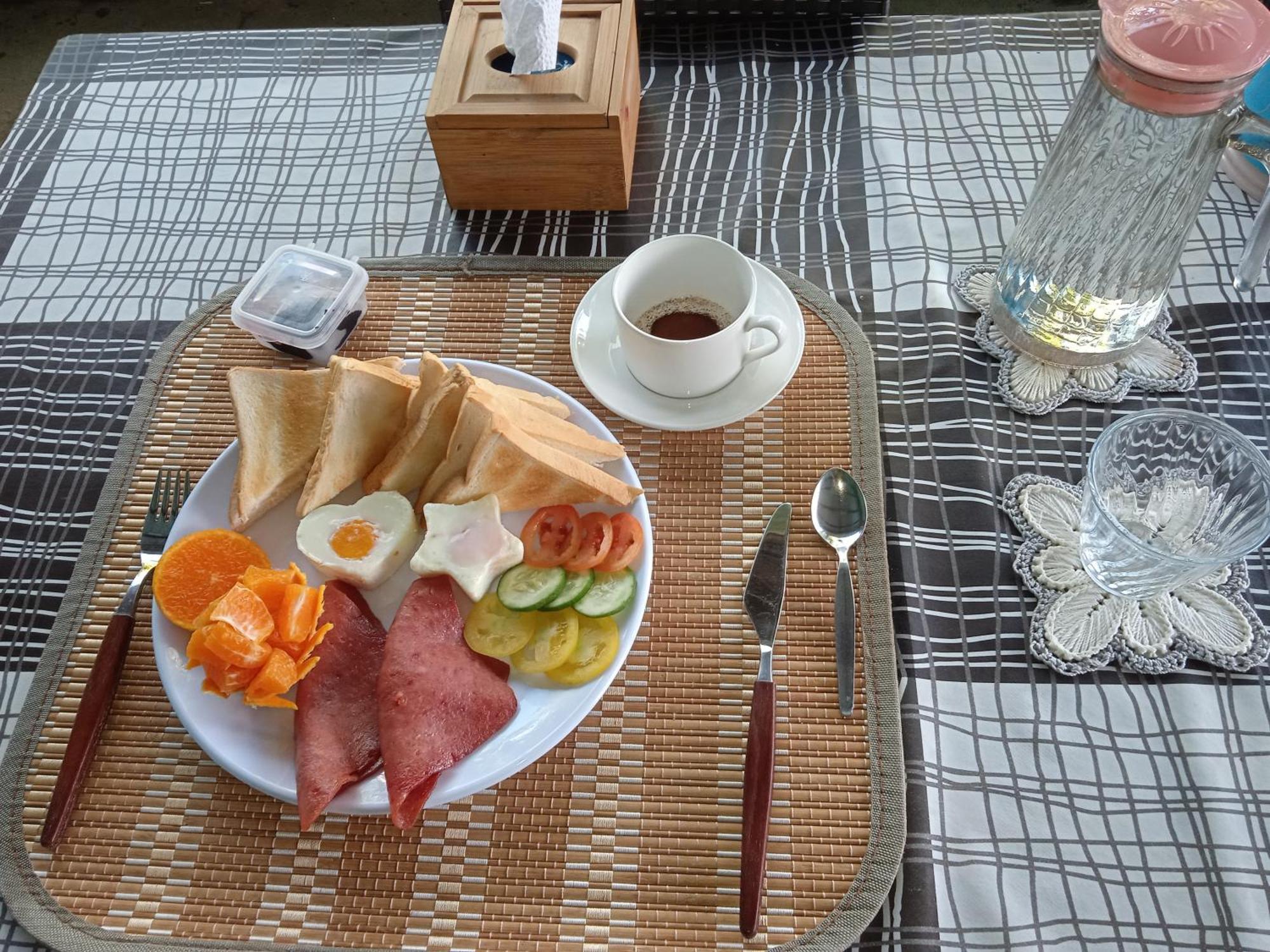 Sarah'S Garden Bnb & Spa Bed & Breakfast Clarin  Ngoại thất bức ảnh