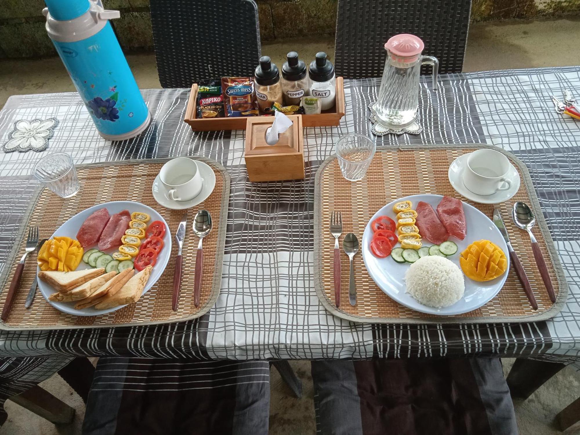 Sarah'S Garden Bnb & Spa Bed & Breakfast Clarin  Ngoại thất bức ảnh