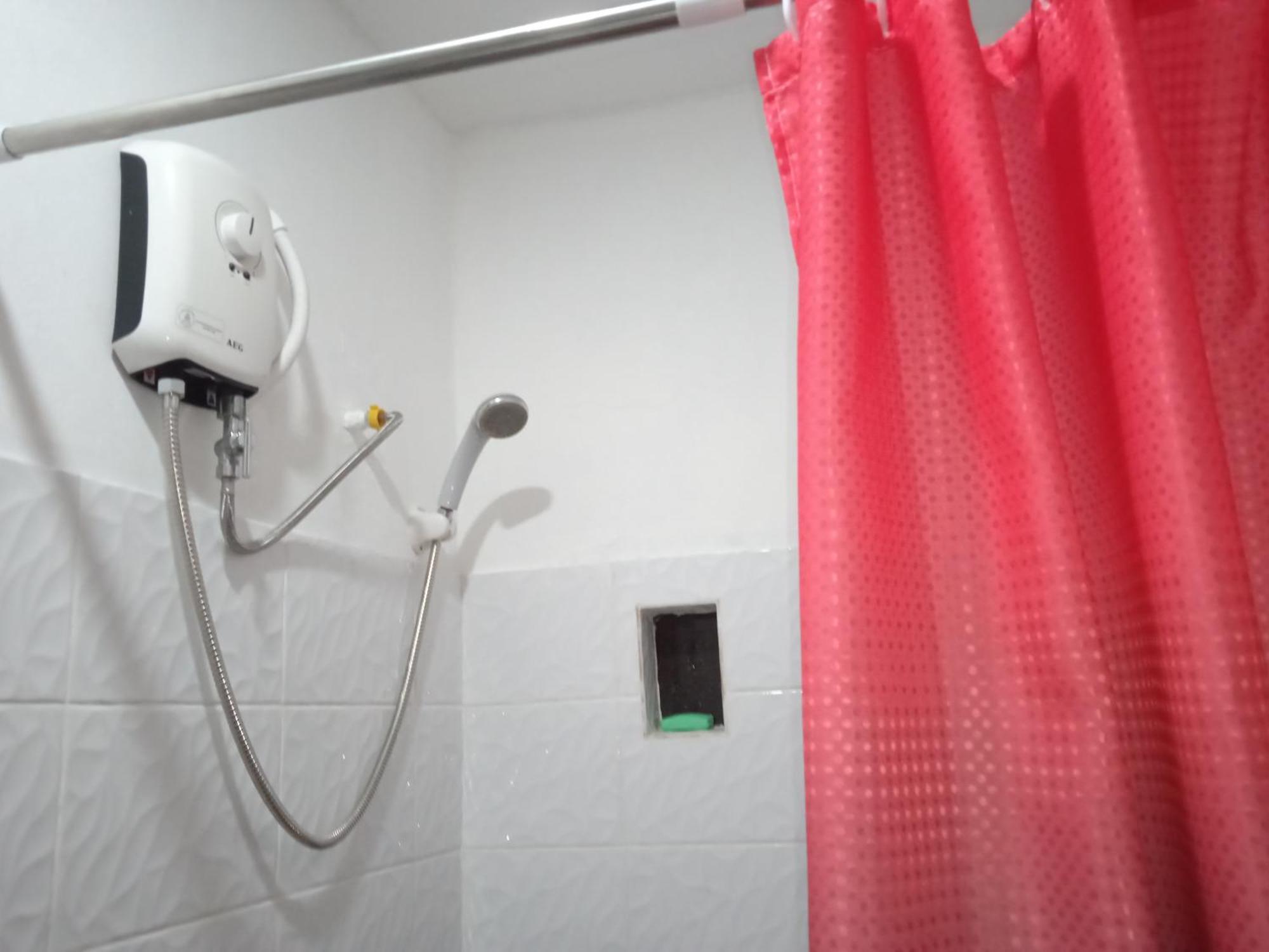 Sarah'S Garden Bnb & Spa Bed & Breakfast Clarin  Ngoại thất bức ảnh